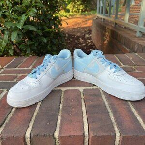 Women's Air Force 1 ’07 LV8 ‘Psychic Blue’ CZ0337-400